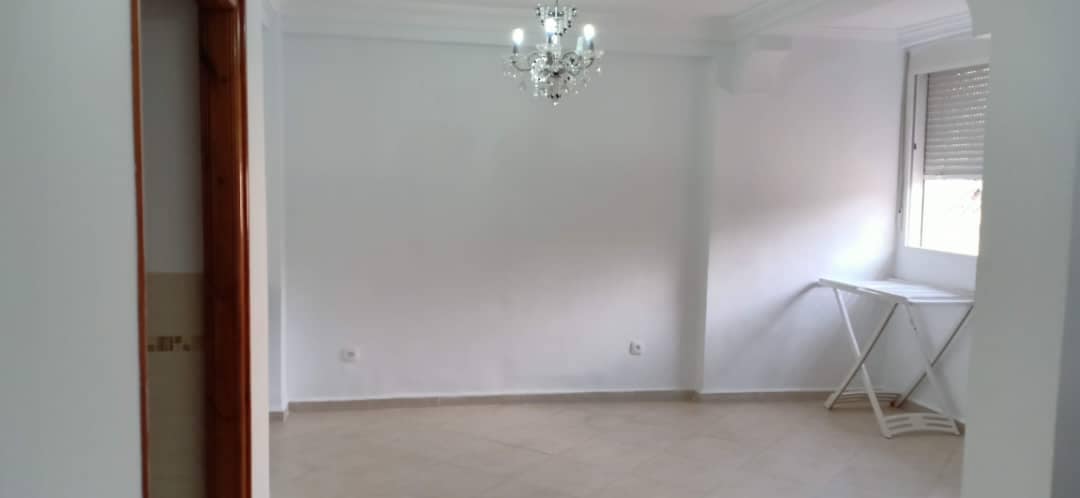 Location d'un appartement équipé à  Cité loubet 