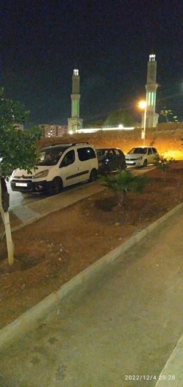 Location d'un appartement équipé à Hai el yasmin 