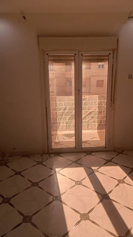 Location d'un appartement à belgaid résidence Nahla 