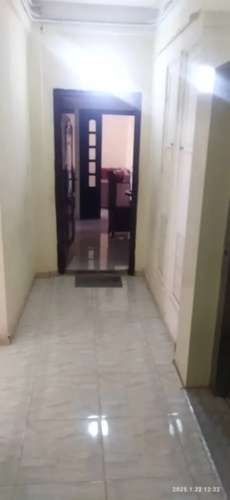  vente d'un appartement  à Hai yasmin2