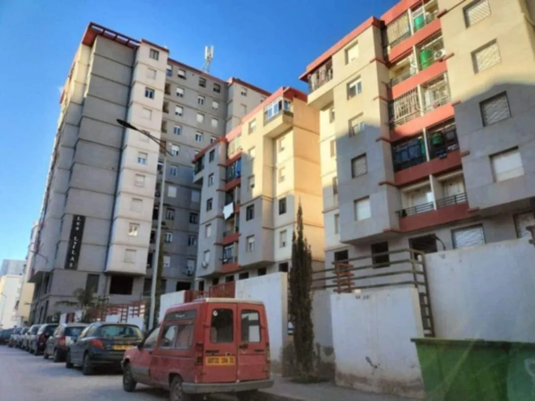 Location d'un appartement à belgaid 