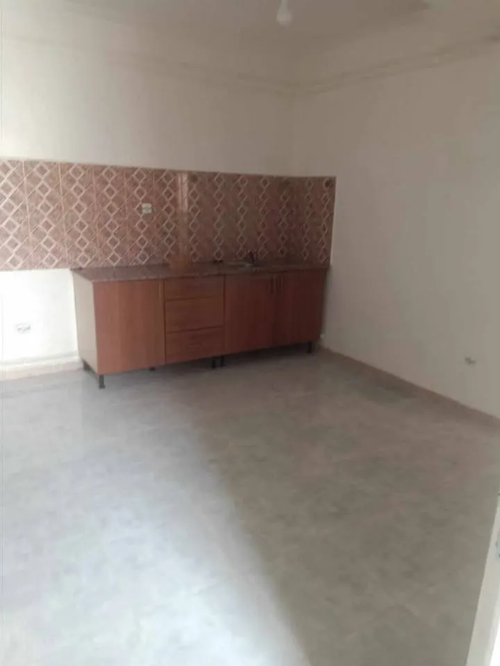 Location d'un appartement  à Belgaid  résidence Moufdi zakaria