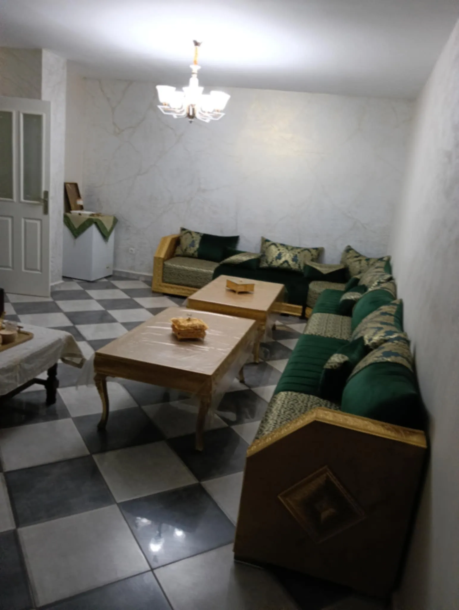  vente d'un appartement  à Belgaid