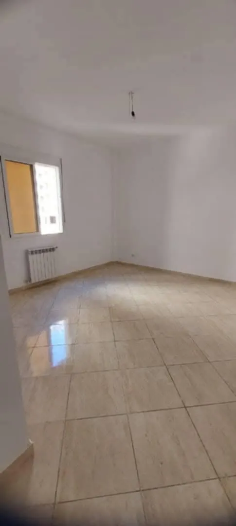  vente d'un appartement  à Canastel