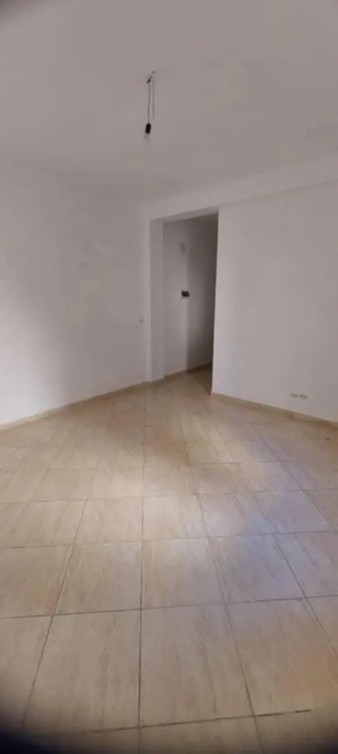  vente d'un appartement  à Canastel