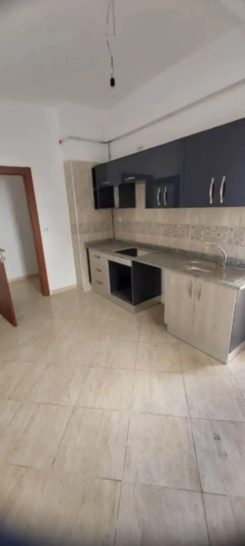  vente d'un appartement  à Canastel