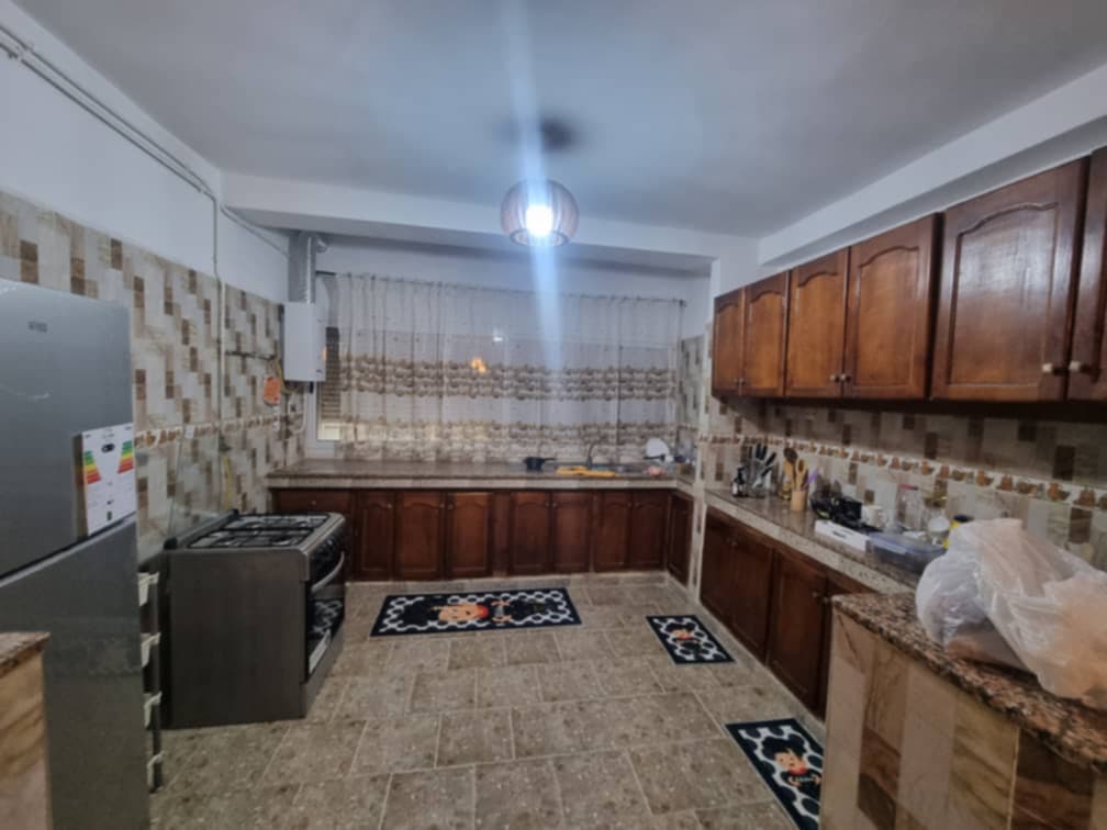 Location d'un appartement  à Belgaid 