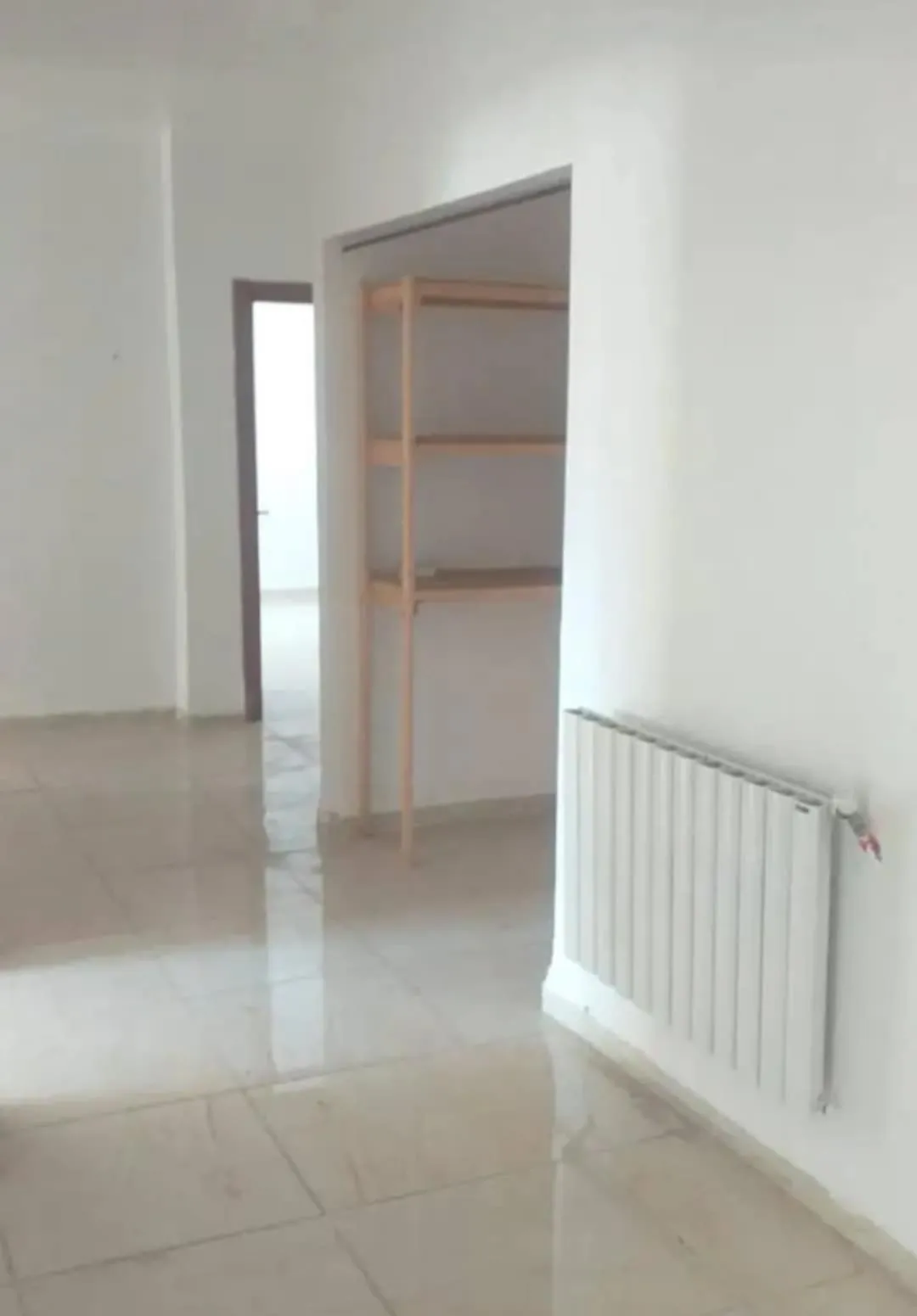 Location d'un appartement  à  hayet regency 