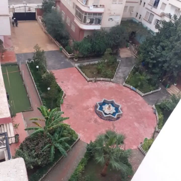  vente d'un appartement  à Hai yasmin2 résidence adem 