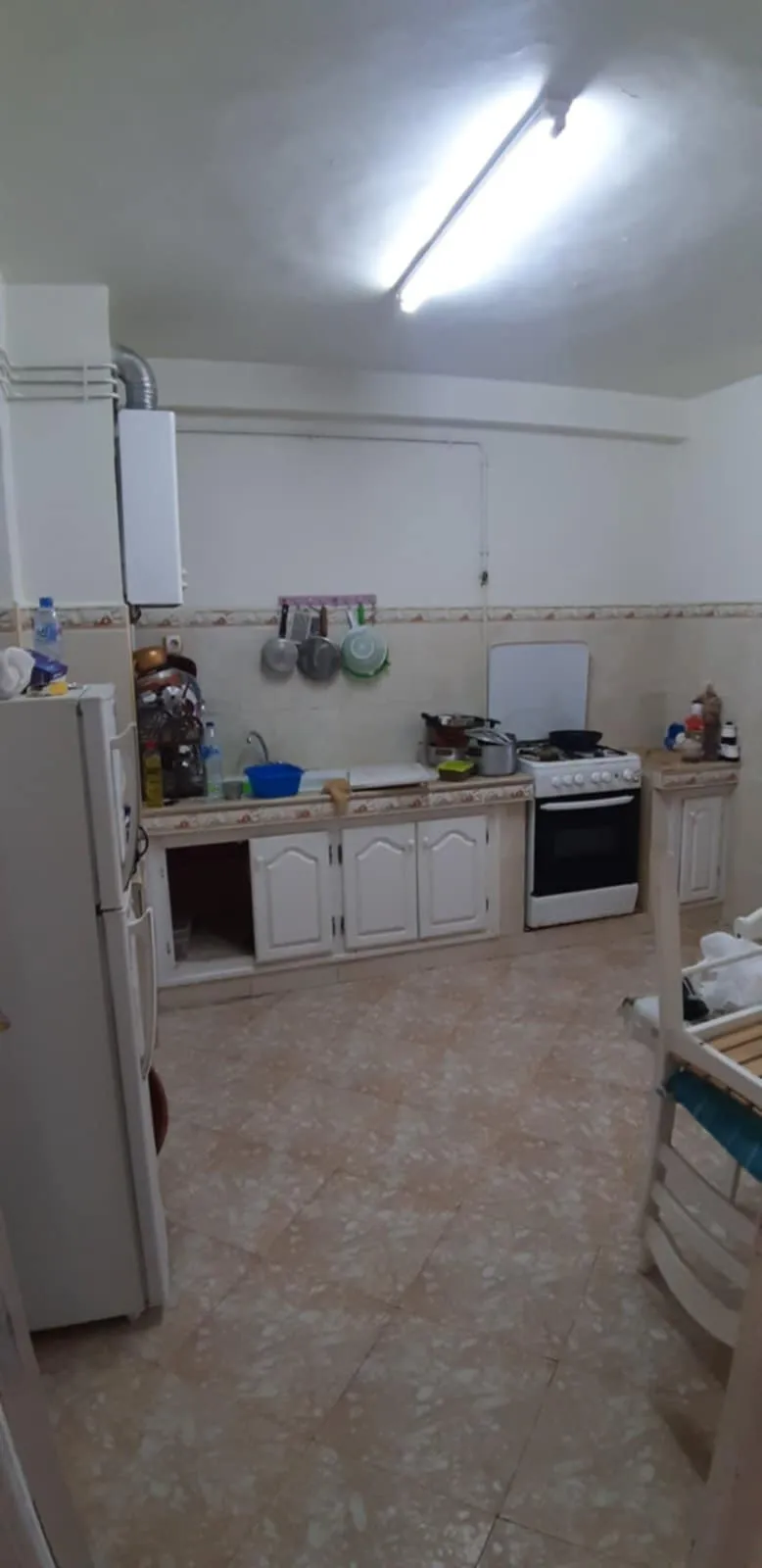 vente d'un appartement   meublé à Akid lotfi 