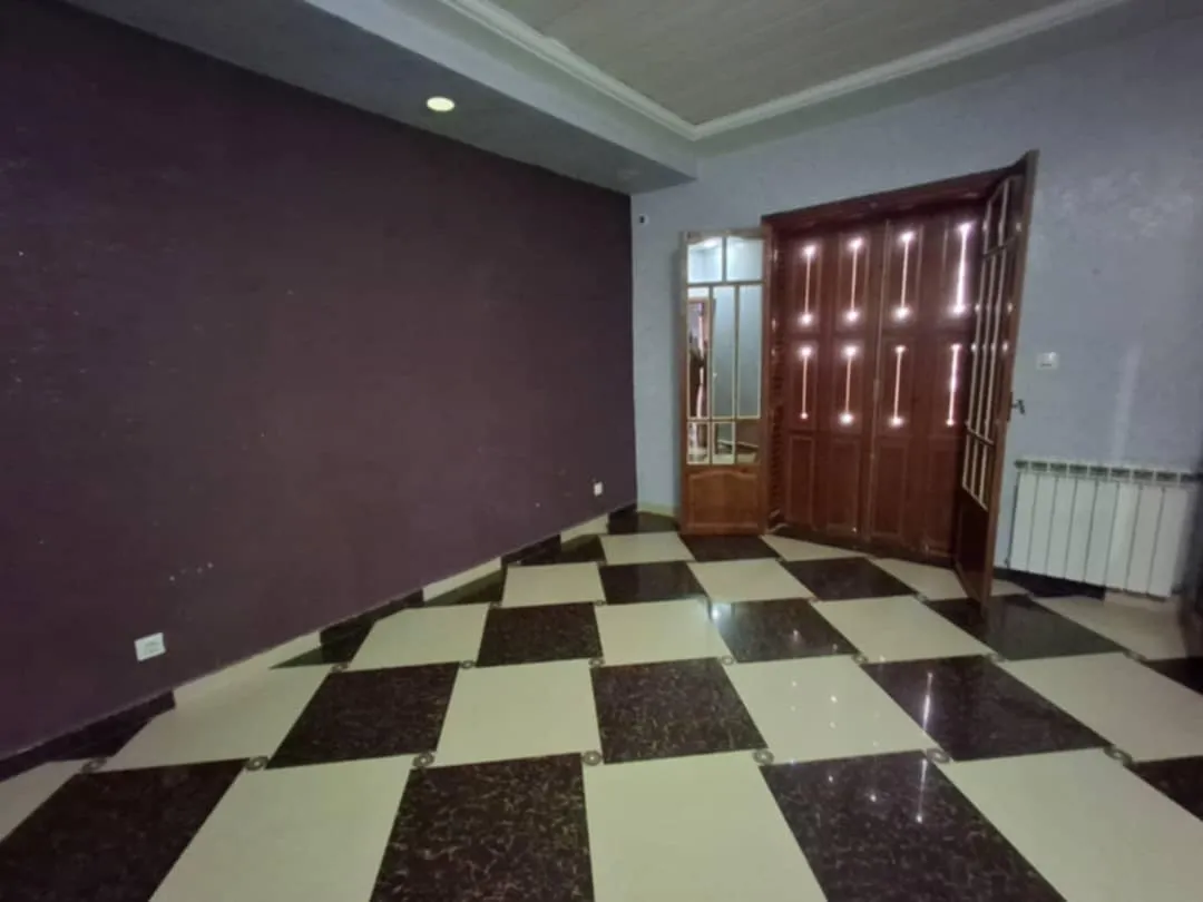 Location niveau de villa à belgaid 