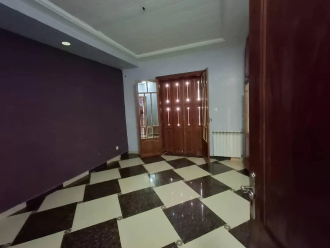 Location niveau de villa à belgaid 