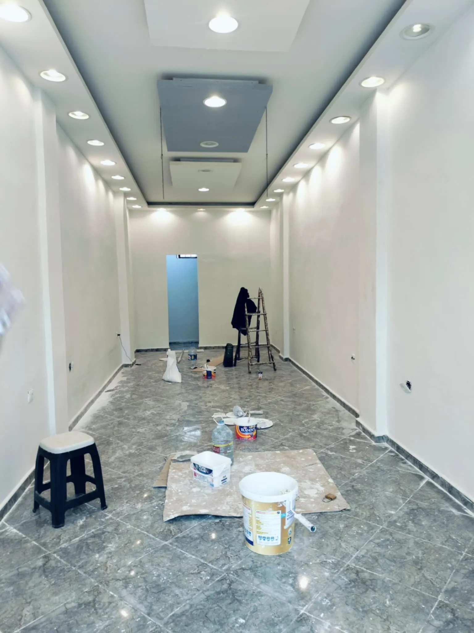  location d'un local commercial à Belgaïd,