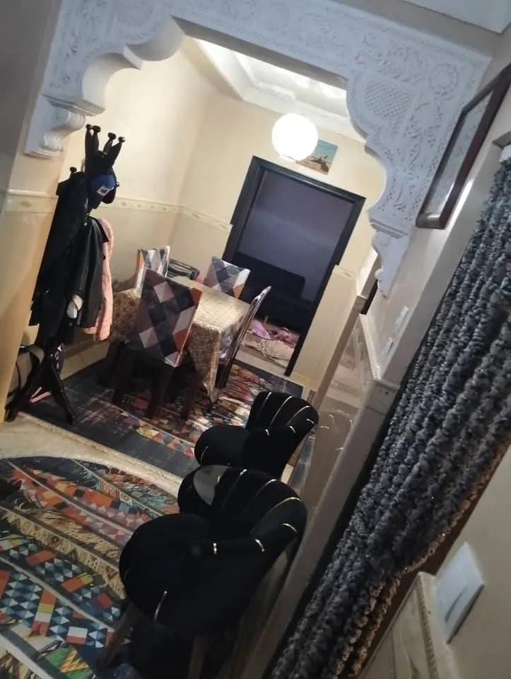 vente d'un appartement F2 situé à Hai Yasmin 2