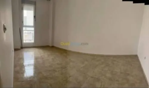 vente d'un appartement F3 à Belgaïd