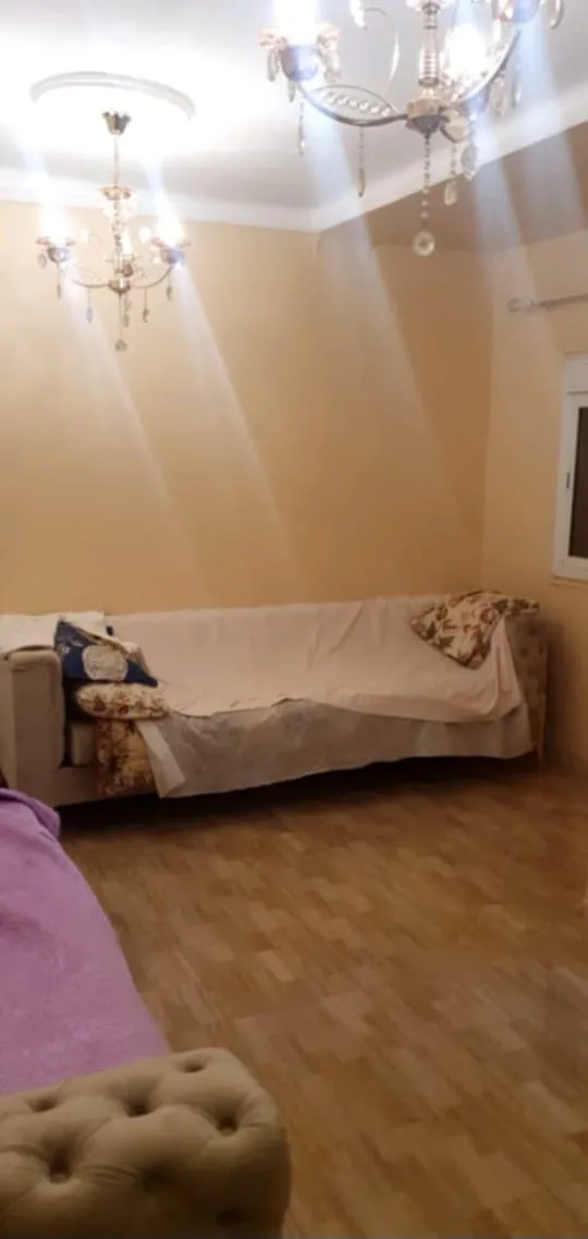 vente d'un appartement F3 à Hai Yasmine