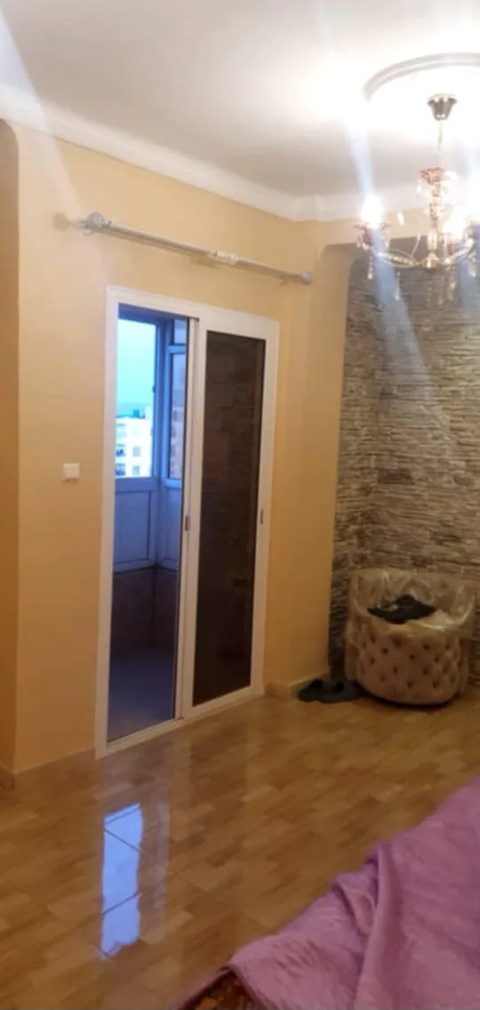 vente d'un appartement F3 à Hai Yasmine